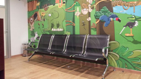 Instalaciones modernas para atención pediátrica